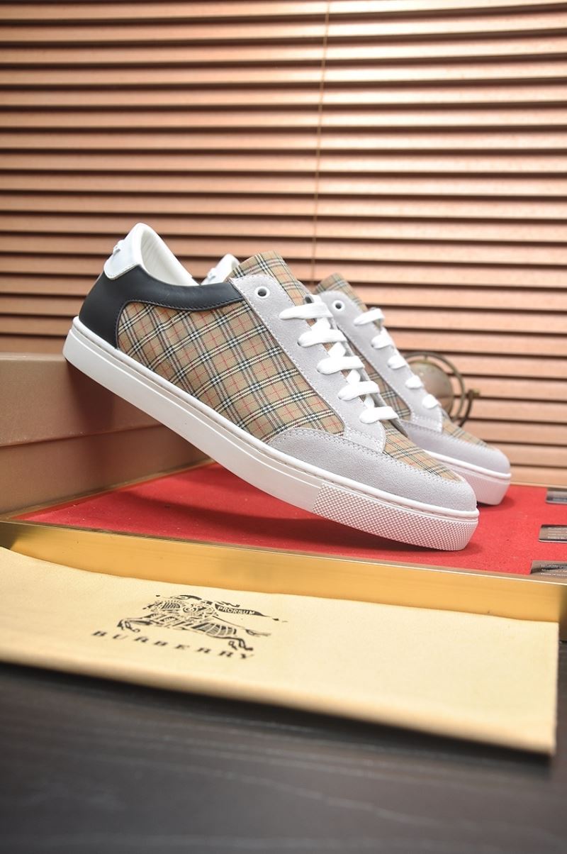 Burberry Low Shoes